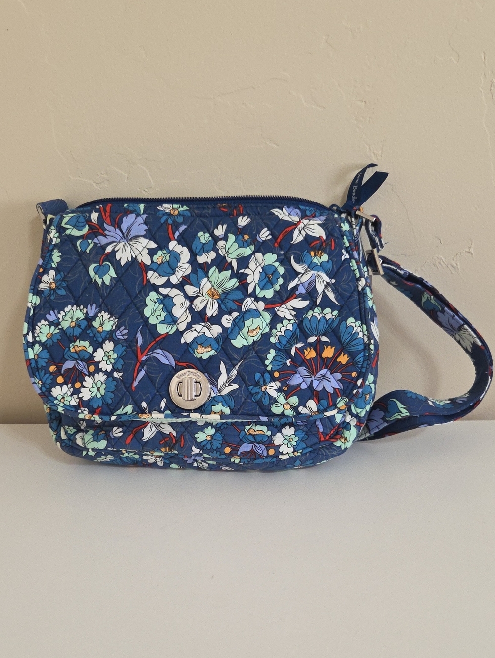 Vera Bradley. Quilted Floral Crossbody Bag - Blue